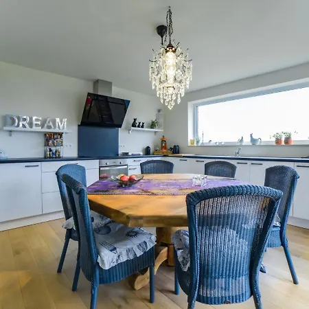 Charming Holiday In With Garden Feriehus Seloignes